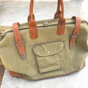 Canvas travel bag